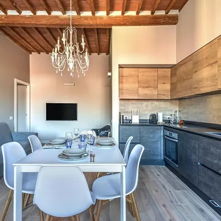 Maison Carol, Moderna E Luminosa In Centro E Vicino Al Mare 마리나디캄포