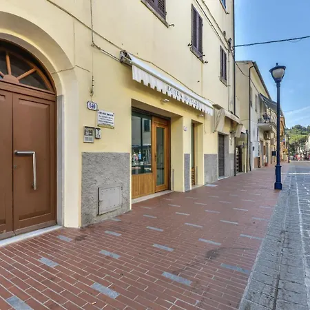 아파트 Maison Carol, Moderna E Luminosa In Centro E Vicino Al Mare 마리나디캄포